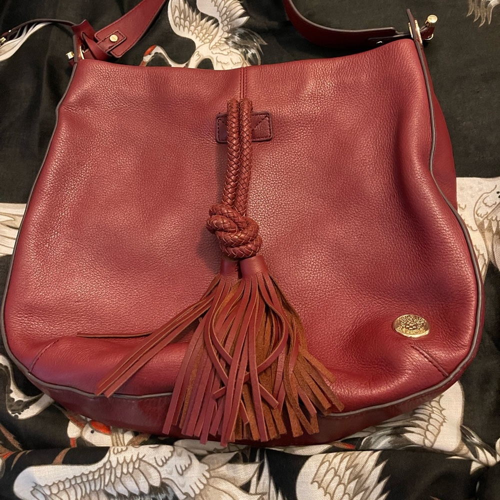 Beautiful Vince Camuto tote